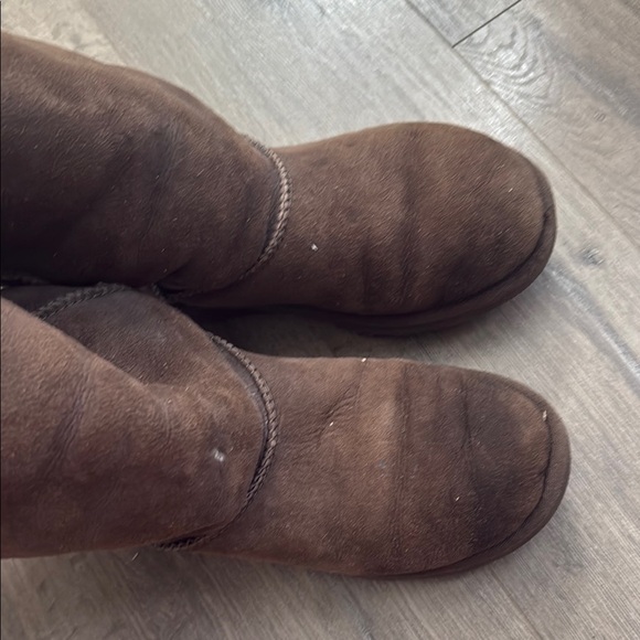 UGG Chocolate Suede Boots - Picture 4 of 6